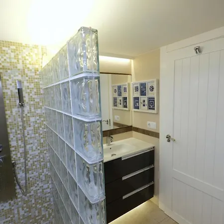 New Luxe Metropolitan Apartment