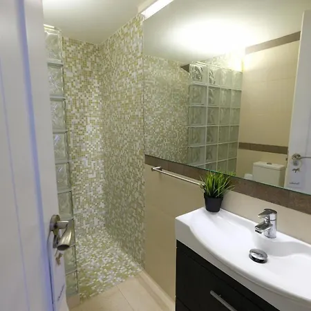 New Luxe Metropolitan Appartement *